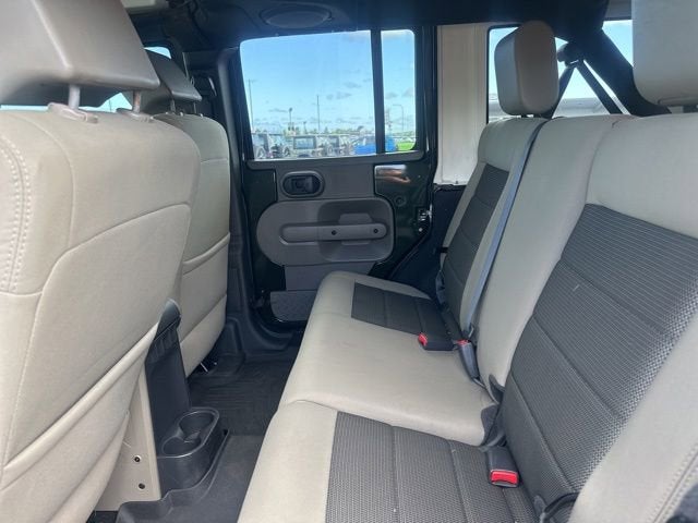 2010 Jeep Wrangler Unlimited Sahara
