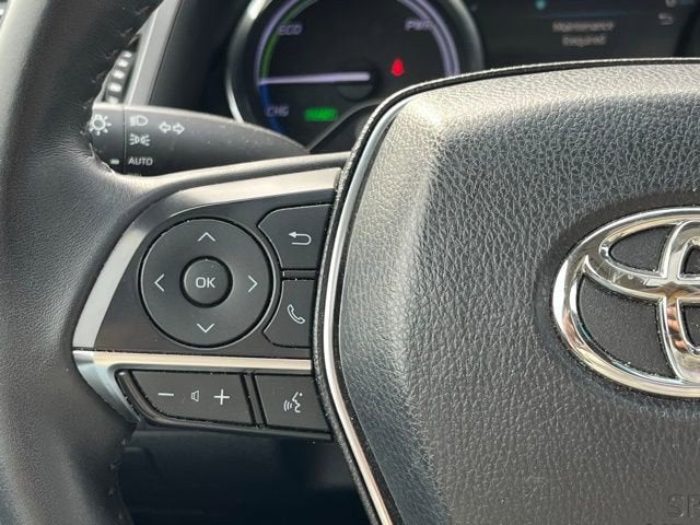 2018 Toyota Camry Hybrid XLE
