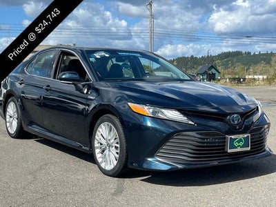2018 Toyota Camry Hybrid XLE