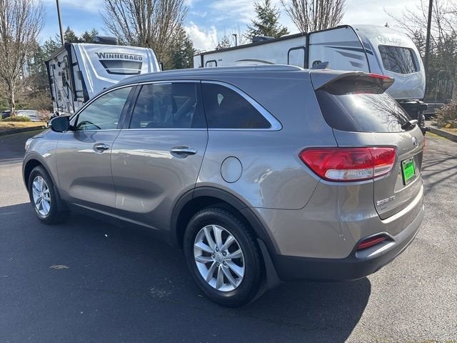 2016 Kia Sorento 2.4L LX