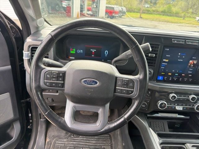 2023 Ford F-350SD Lariat