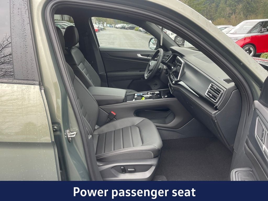 2026 Volkswagen Atlas Cross Sport 2.0T SEL R-Line Black