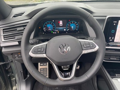 2026 Volkswagen Atlas Cross Sport 2.0T SEL R-Line Black