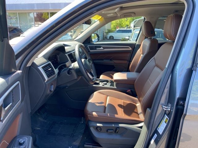 2023 Volkswagen Atlas 3.6L V6 SE w/Technology