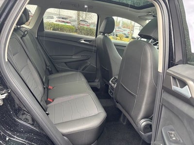 2025 Volkswagen Taos 1.5T SE Black