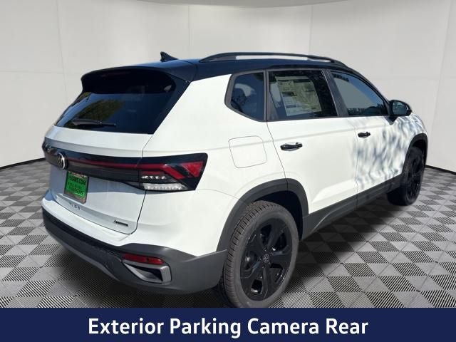 2025 Volkswagen Taos 1.5T SE Black