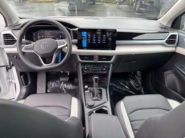 2025 Volkswagen Taos 1.5T SEL