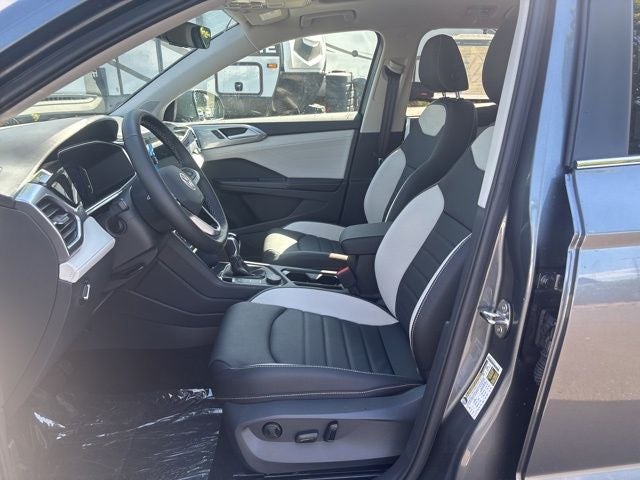 2025 Volkswagen Taos 1.5T SEL