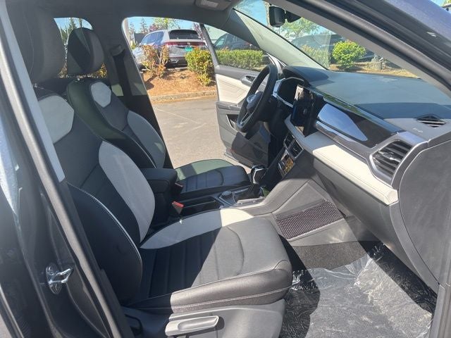 2025 Volkswagen Taos 1.5T SEL