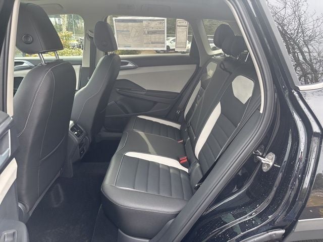 2025 Volkswagen Taos 1.5T SEL