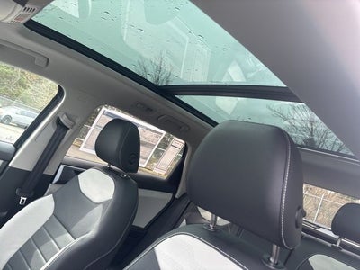 2025 Volkswagen Taos 1.5T SEL