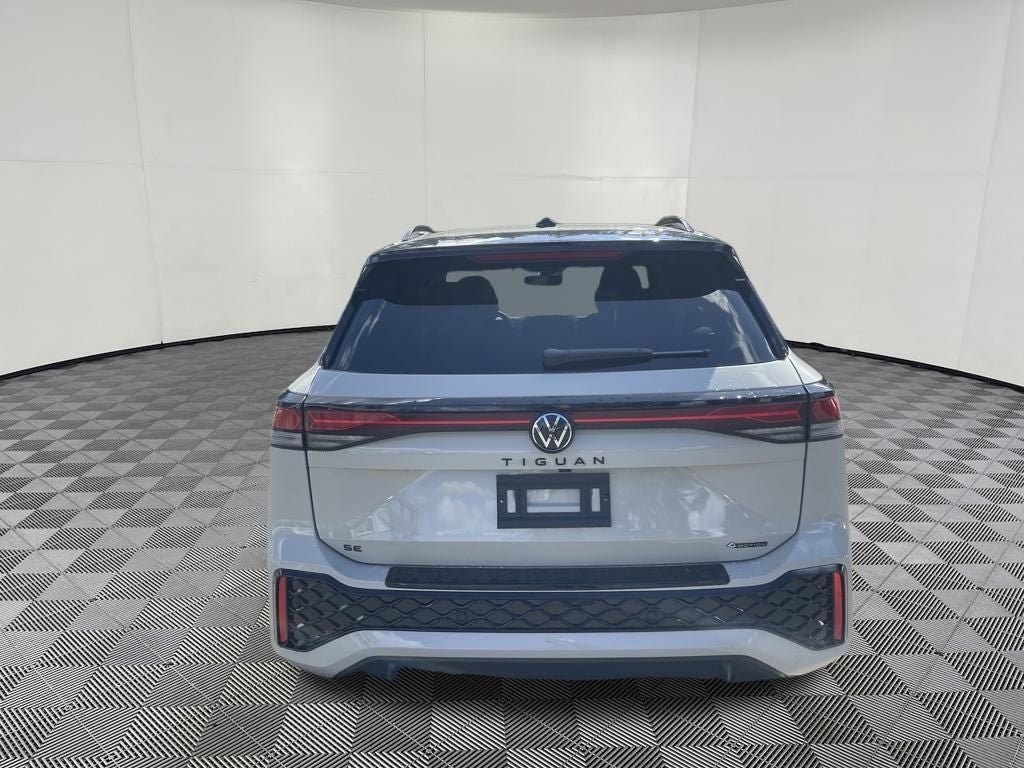 2026 Volkswagen Tiguan 2.0T SE R-Line Black