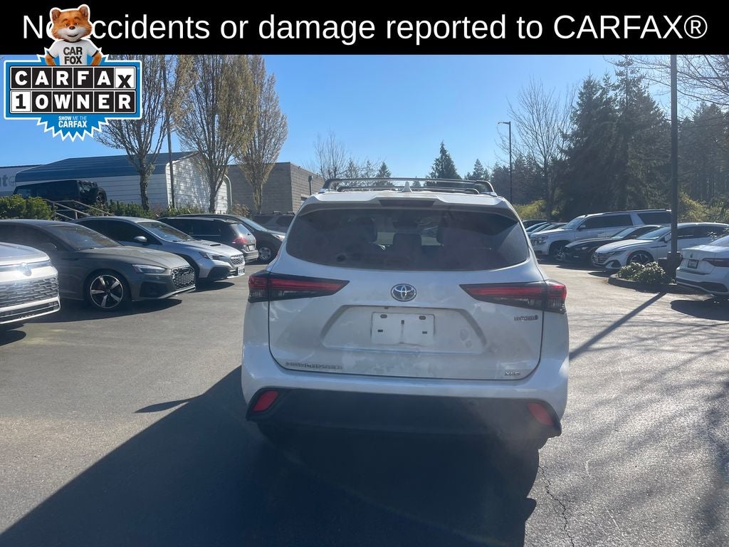 2021 Toyota Highlander Hybrid XLE