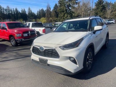 2021 Toyota Highlander Hybrid XLE