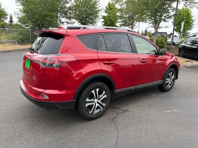 2017 Toyota RAV4 LE