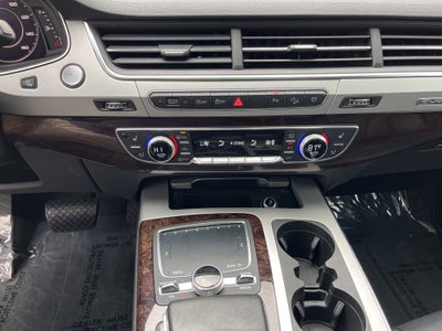 2019 Audi Q7 45 Premium Plus quattro