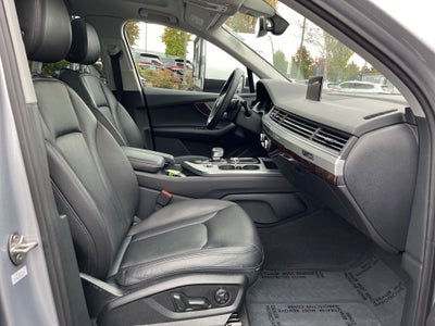 2019 Audi Q7 45 Premium Plus quattro