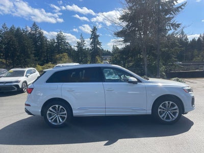 2025 Audi Q7 55 Premium Plus quattro