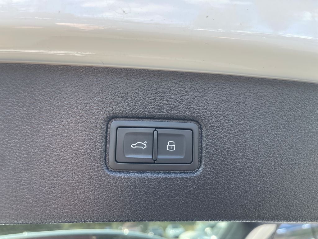 2025 Audi Q7 55 Premium Plus quattro