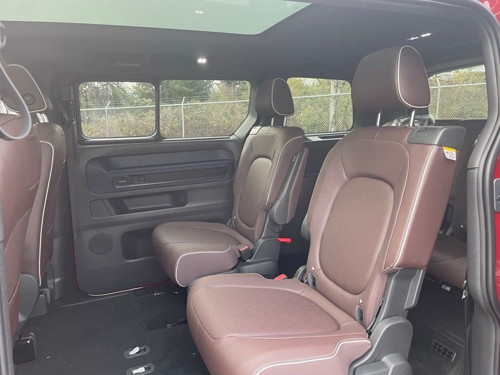 2025 Volkswagen ID. Buzz Pro S Plus