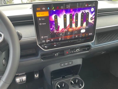 2025 Volkswagen ID. Buzz Pro S Plus