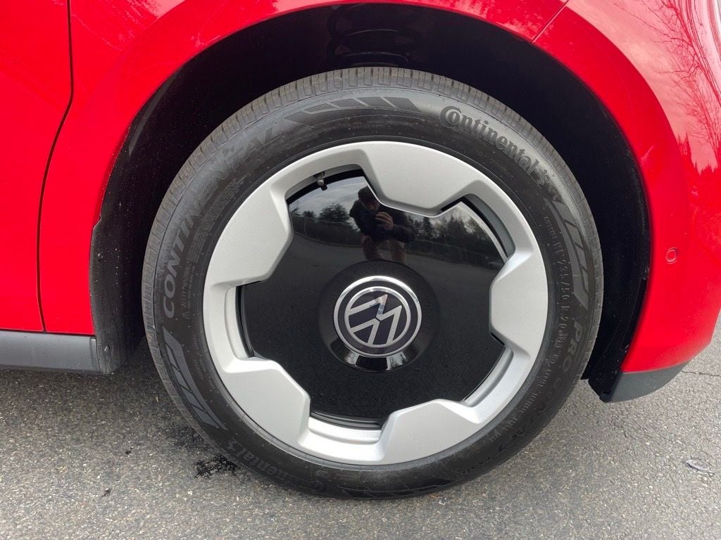 2025 Volkswagen ID. Buzz Pro S Plus