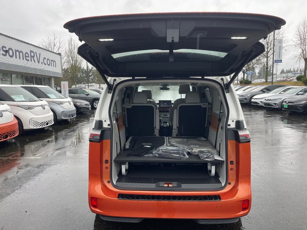 2025 Volkswagen ID. Buzz Pro S Plus