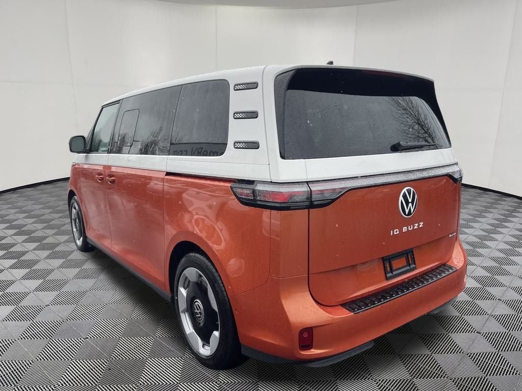 2025 Volkswagen ID. Buzz Pro S Plus
