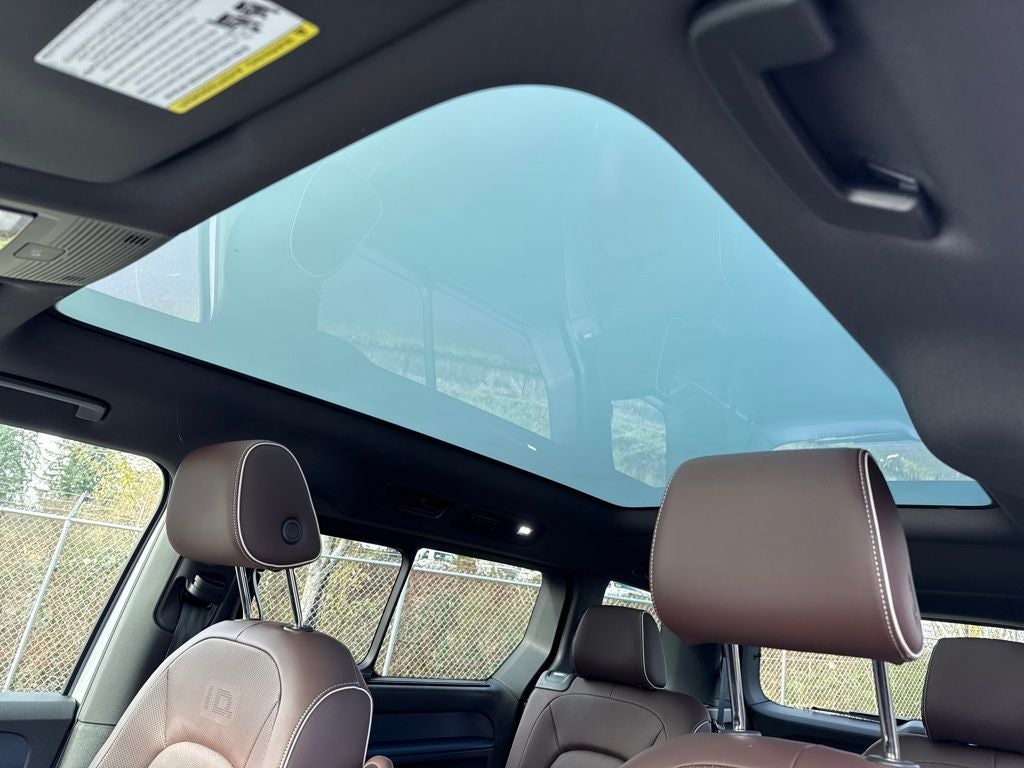 2025 Volkswagen ID. Buzz Pro S Plus