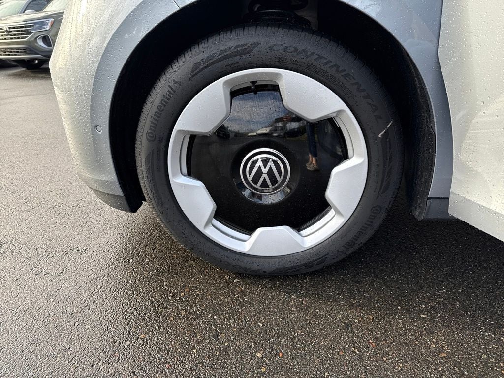 2025 Volkswagen ID. Buzz Pro S Plus