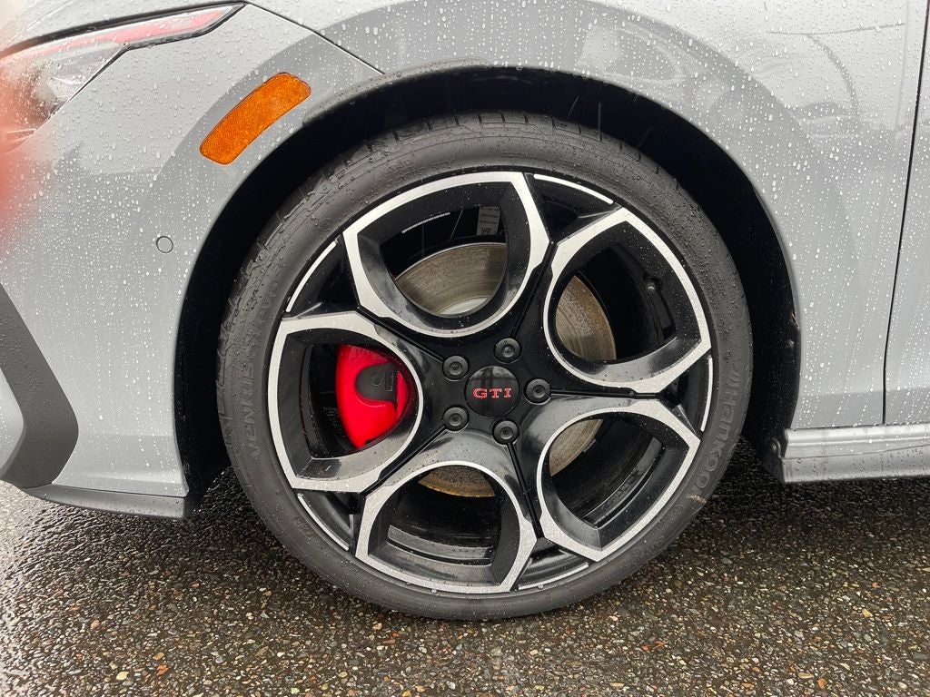 2026 Volkswagen Golf GTI Autobahn