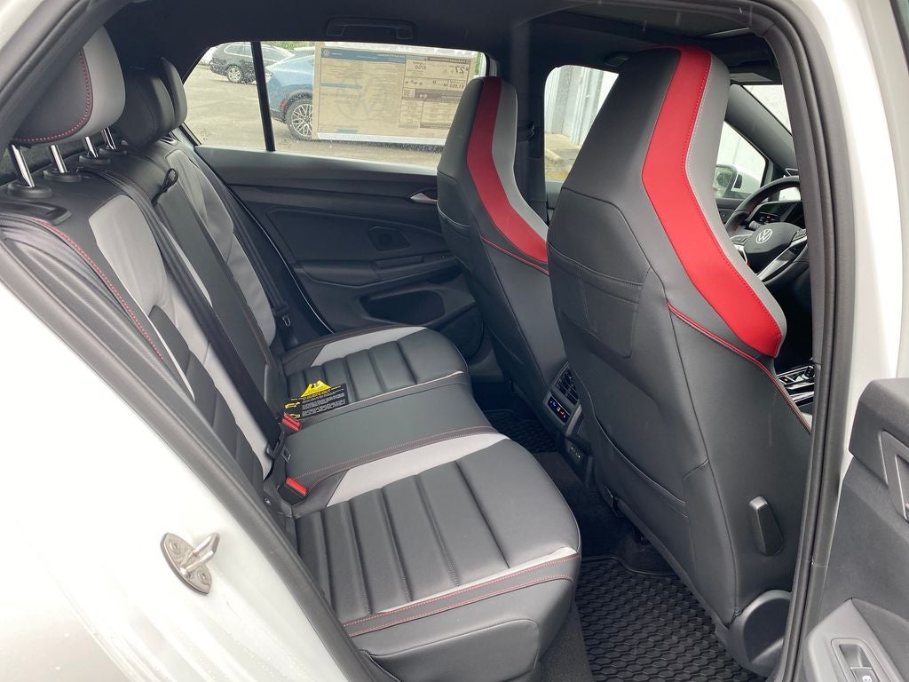 2026 Volkswagen Golf GTI Autobahn