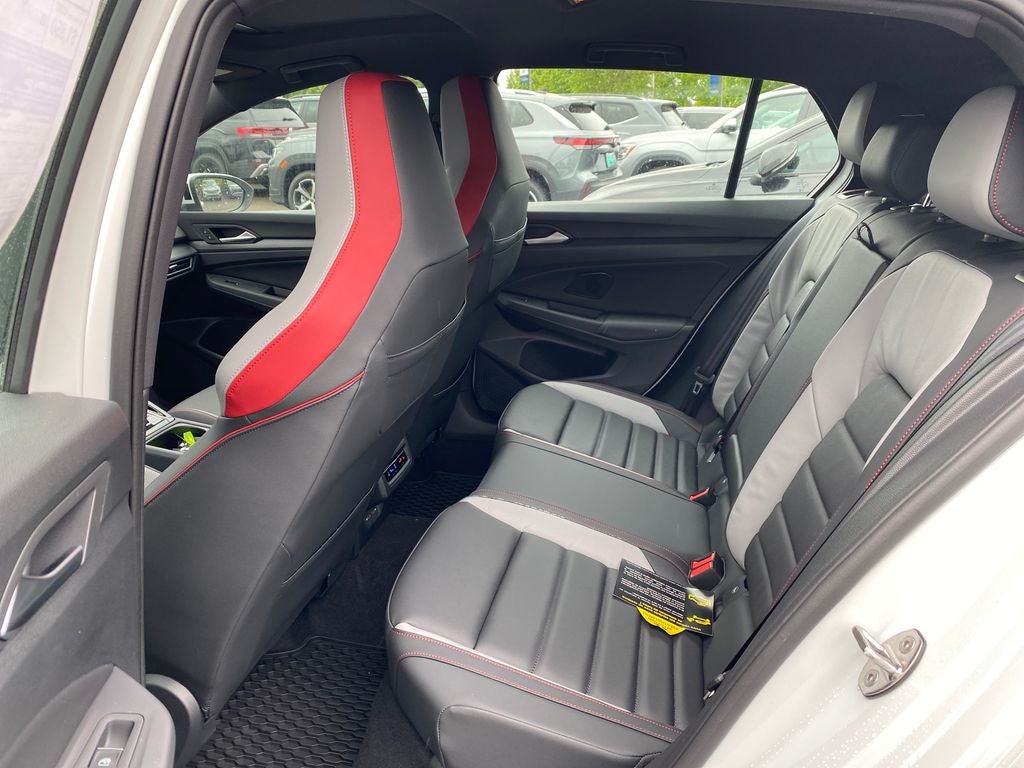 2026 Volkswagen Golf GTI Autobahn