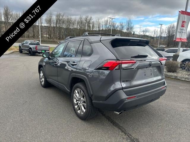 2022 Toyota RAV4 XLE Premium