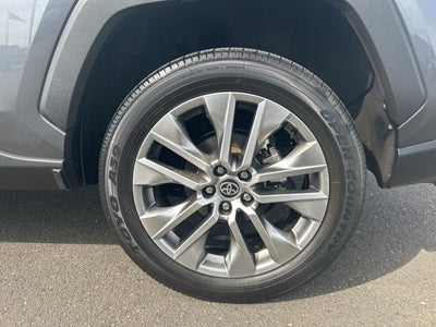 2022 Toyota RAV4 XLE Premium