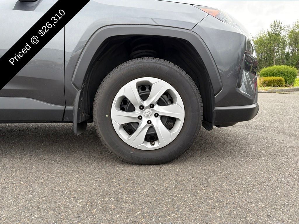 2019 Toyota RAV4 LE