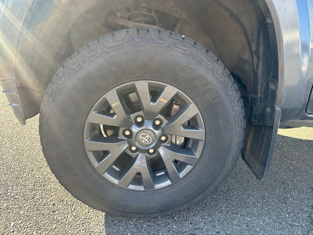 2022 Toyota Tacoma SR5 V6