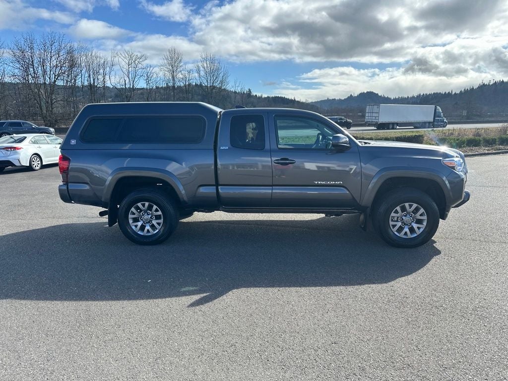 2022 Toyota Tacoma SR5 V6