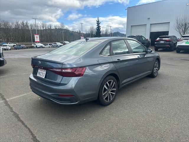 2025 Volkswagen Jetta 1.5T SE