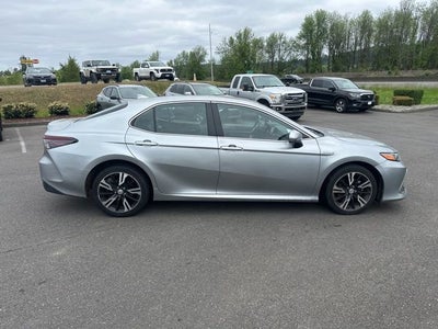 2021 Toyota Camry Hybrid LE