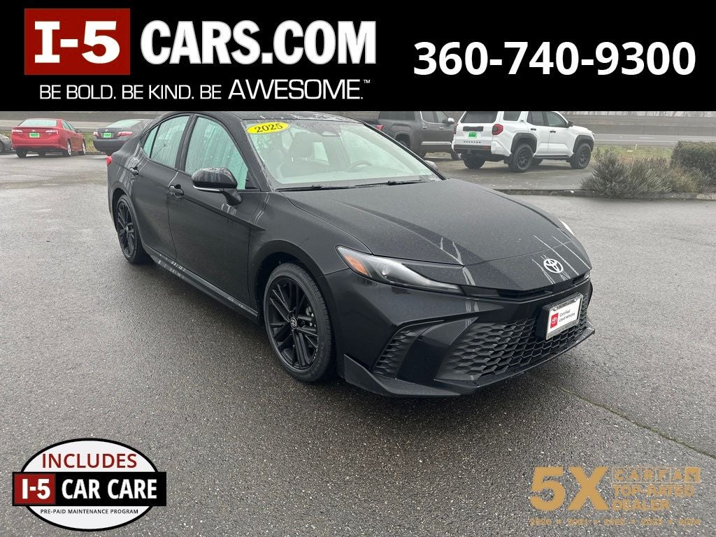 2025 Toyota Camry SE