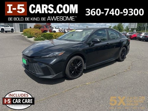 2025 Toyota Camry SE