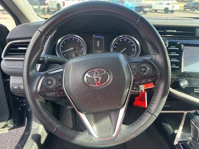 2020 Toyota Camry SE