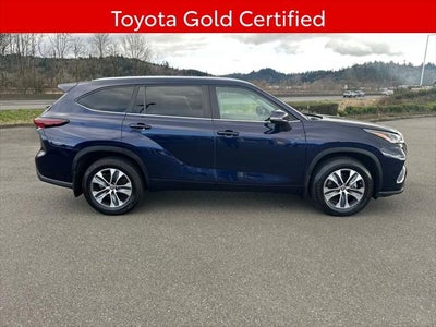 2024 Toyota Highlander XLE
