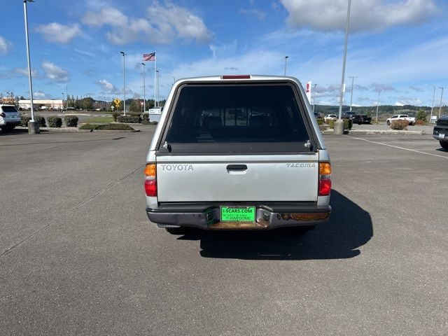 2004 Toyota Tacoma Base