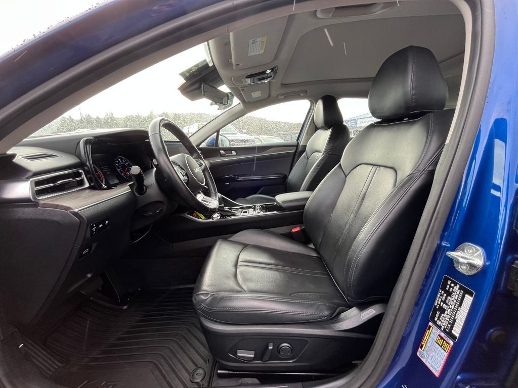 2022 Kia K5 EX
