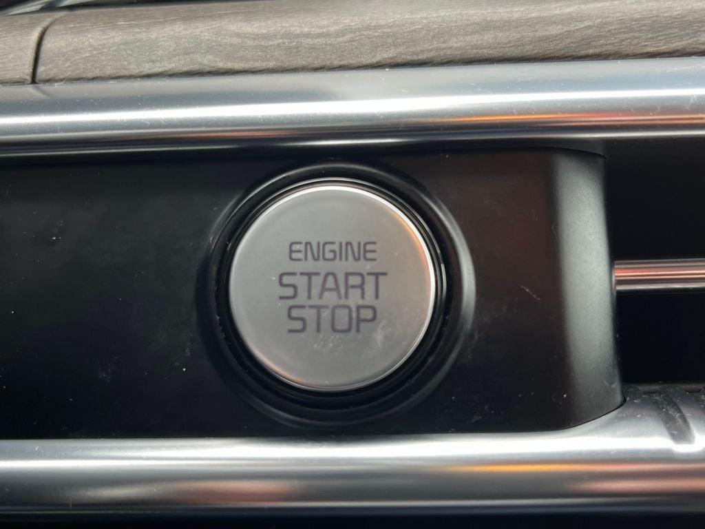 2022 Kia K5 EX