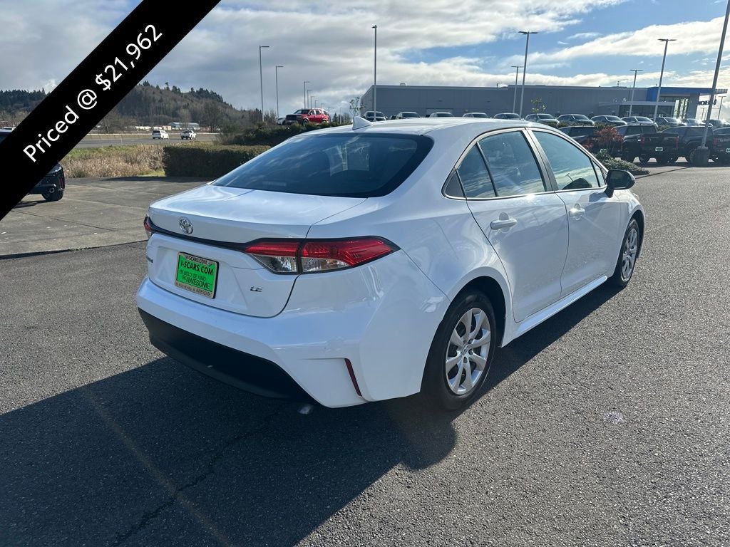 2025 Toyota Corolla LE