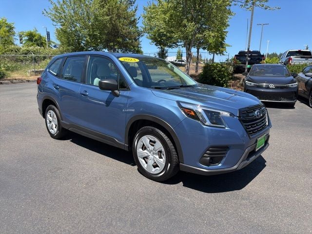 2023 Subaru Forester Base