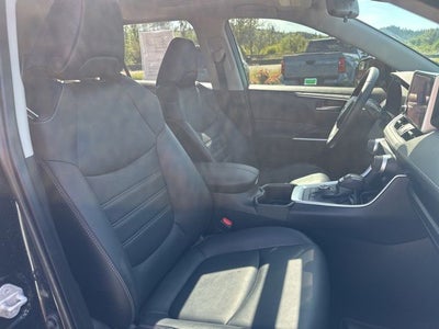 2023 Toyota RAV4 Hybrid XLE Premium